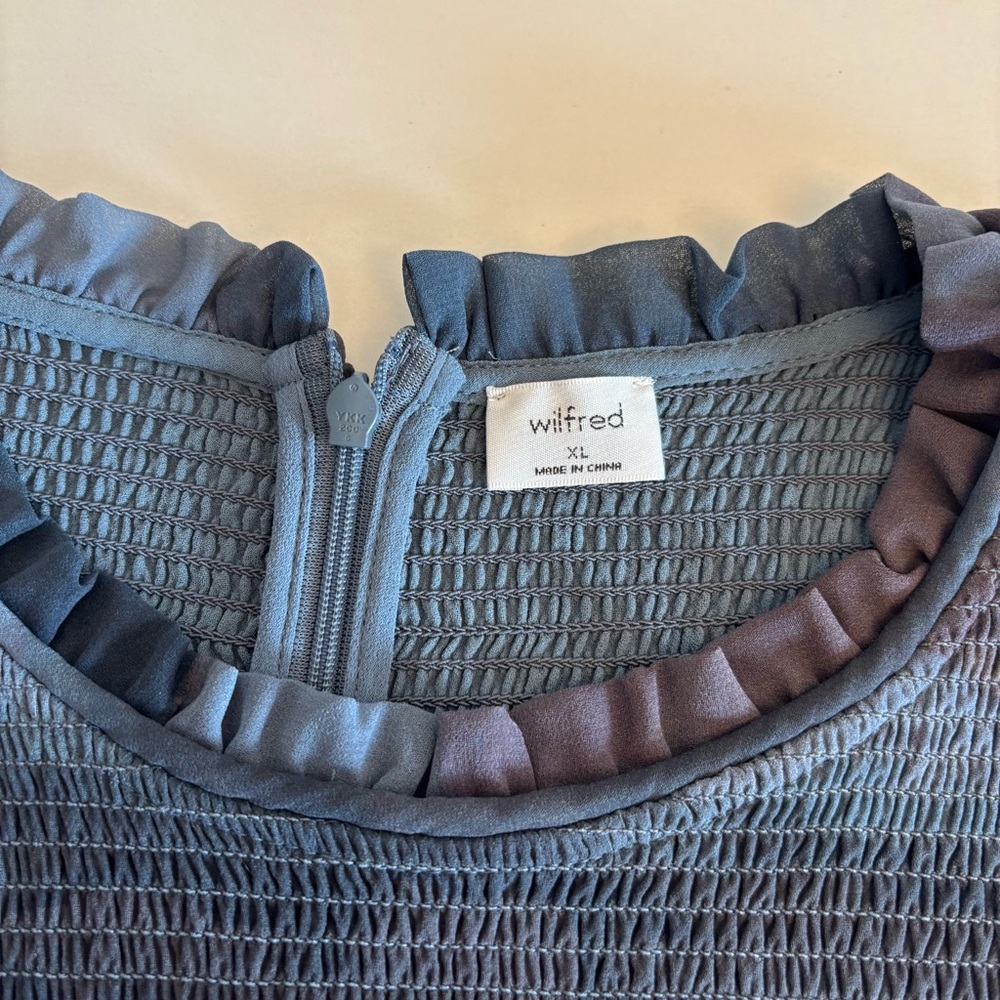 Aritzia - Wilfred Tempest Blouse - Green/Brown Size XL - Picture 10 of 13